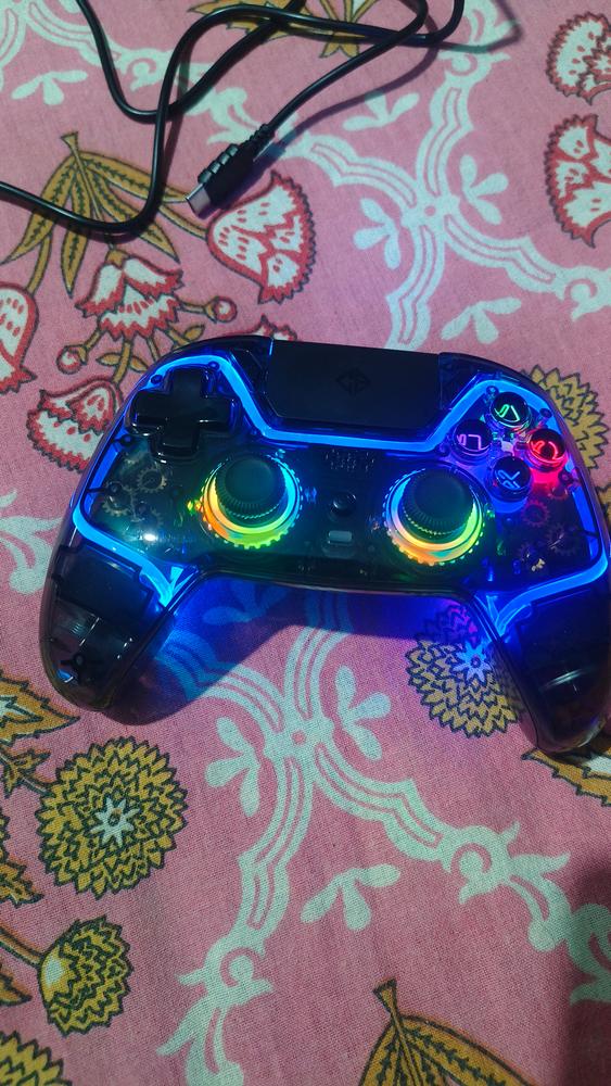 Cosmic Byte Quantum Dual Mode Bluetooth + Wired Controller for PS4, PC, iOS, Android, Switch, Hall effect Triggers and Joystick - Customer Photo From Satyabrata Sahoo