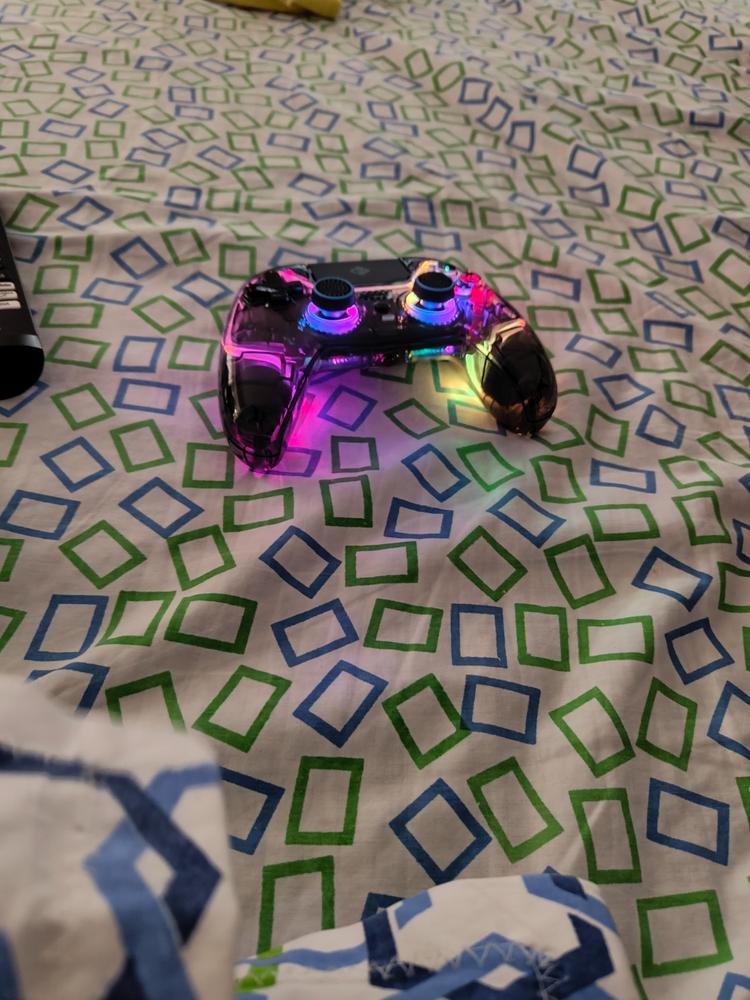 Cosmic Byte Quantum Dual Mode Bluetooth + Wired Controller for PS4, PC, iOS, Android, Switch, Hall effect Triggers and Joystick - Customer Photo From Nevin Dcunha