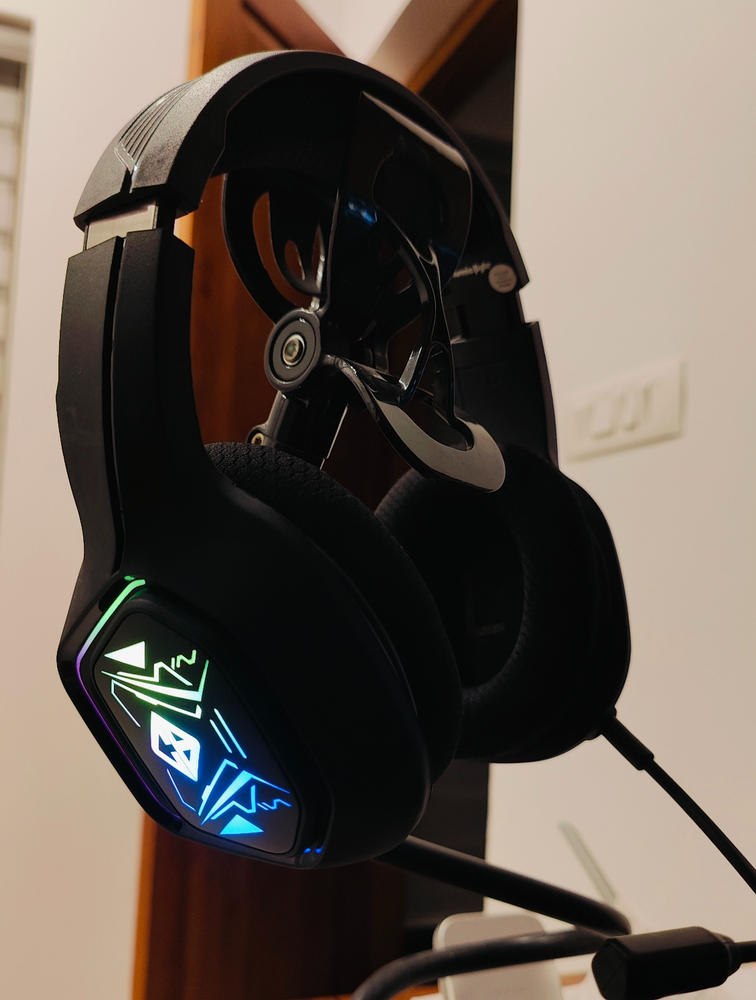 Cosmic Byte Immortal 2.4Ghz Wireless + Bluetooth + Wired Headphone (Black) - Customer Photo From Alan Sebastian