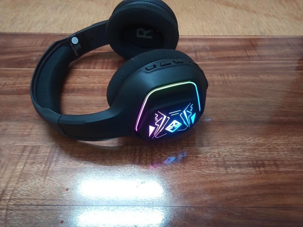 Cosmic Byte Immortal 2.4Ghz Wireless + Bluetooth + Wired Headphone (Black) - Customer Photo From piyush shinde