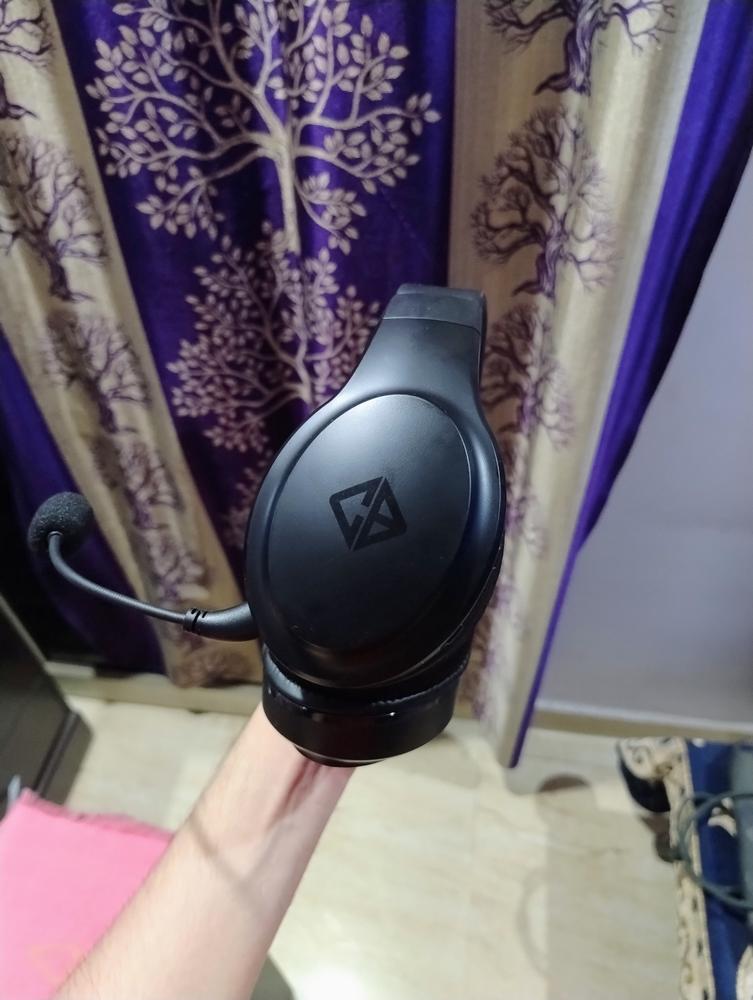 Cosmic Byte Inferno 2.4Ghz Wireless + Bluetooth + Wired Headphone (Black) - Customer Photo From Rishabh Sharma