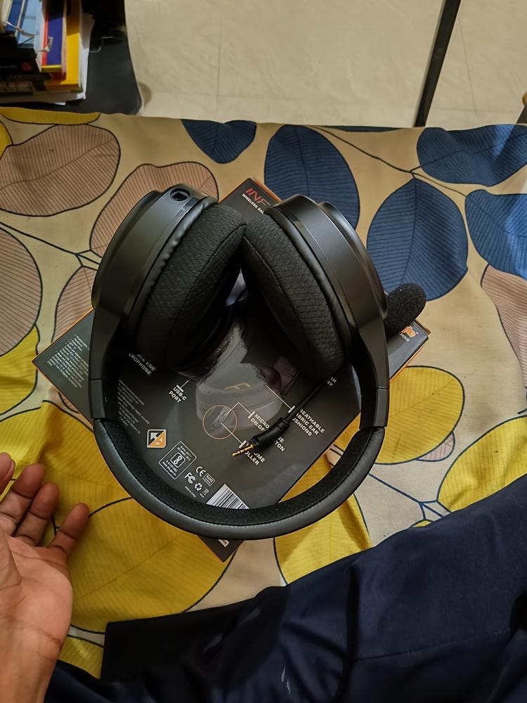 Cosmic Byte Inferno 2.4Ghz Wireless + Bluetooth + Wired Headphone (Black) - Customer Photo From Rohit Kaushik