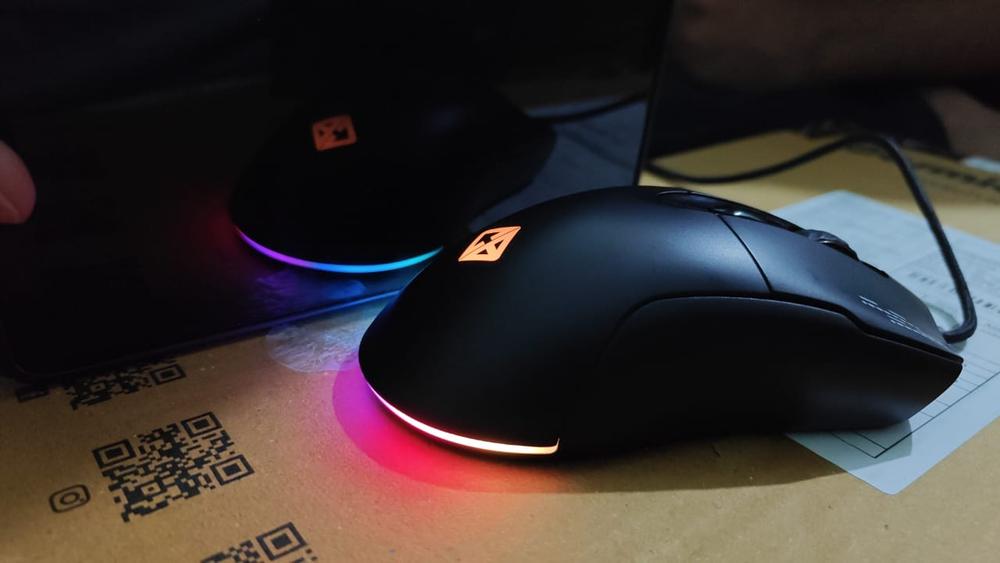 Cosmic Byte Raptor Dual Mode Wireless + Wired Gaming Mouse - Customer Photo From Nalin yadav