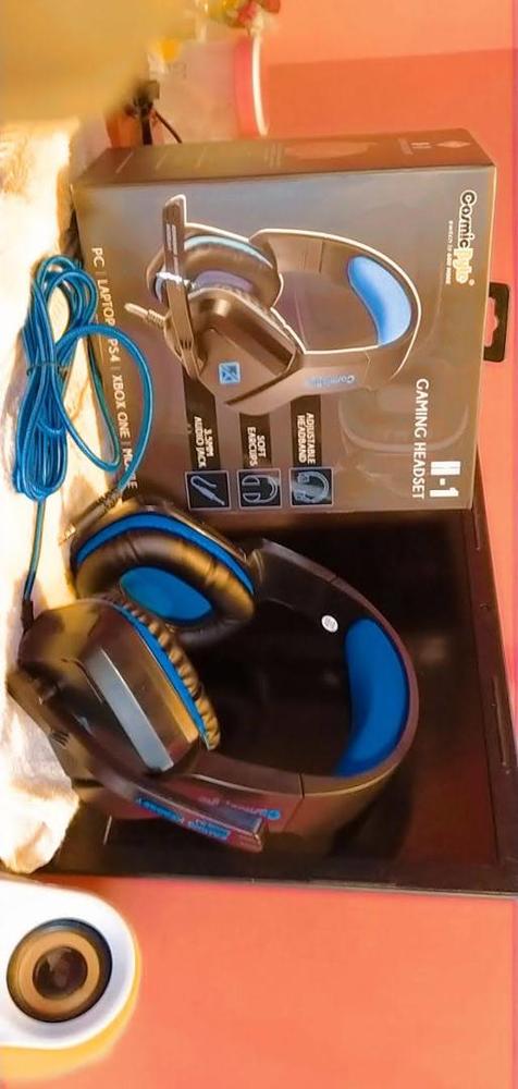 Cosmic Byte H1 Gaming Headphone with Mic for PC, Laptops, Mobile, PS4, Xbox One (Blue) - Customer Photo From Satish P.