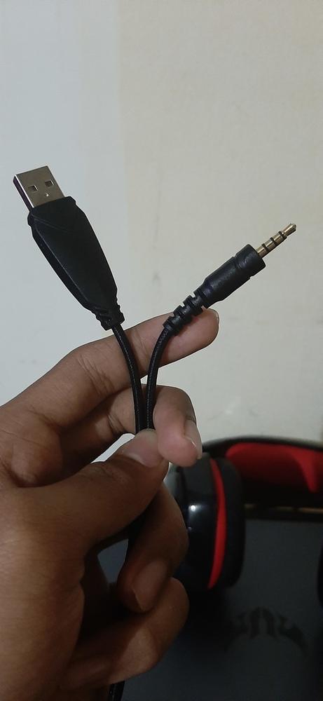 Cosmic Byte H3 Gaming Headphone with Mic (Red) - Customer Photo From Yugal D.