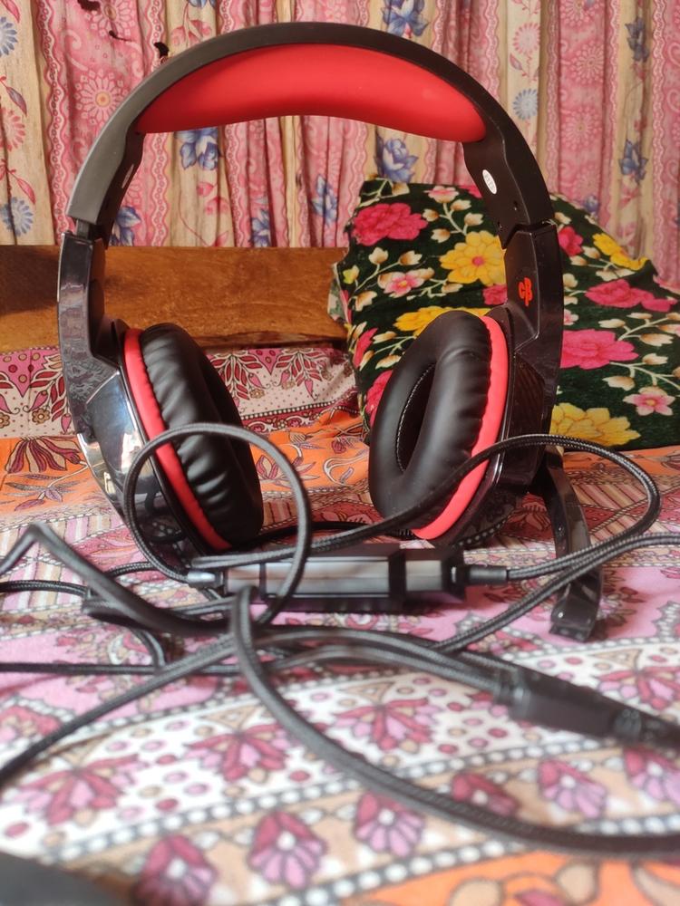 Cosmic Byte H3 Gaming Headphone with Mic (Red) - Customer Photo From Debajit D.