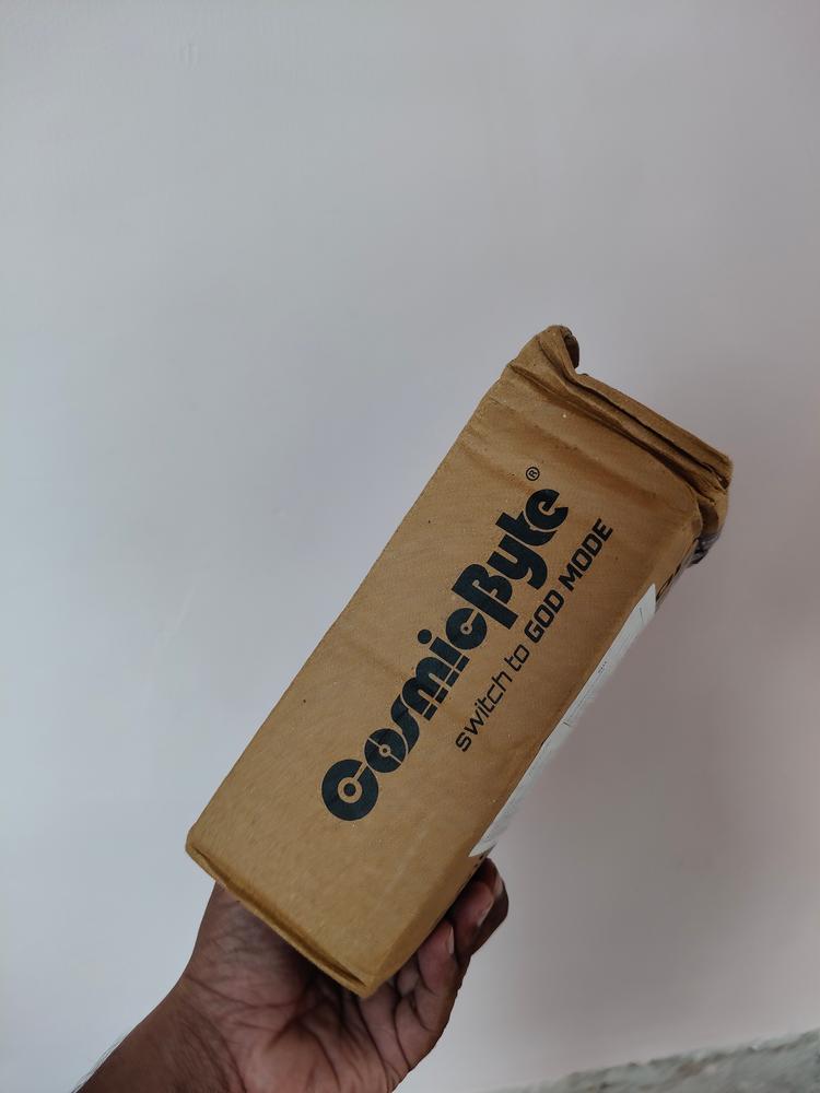 Cosmic Byte Nexus Wireless Controller for PC, AAA Removable Battery - Customer Photo From Piyush khan 
