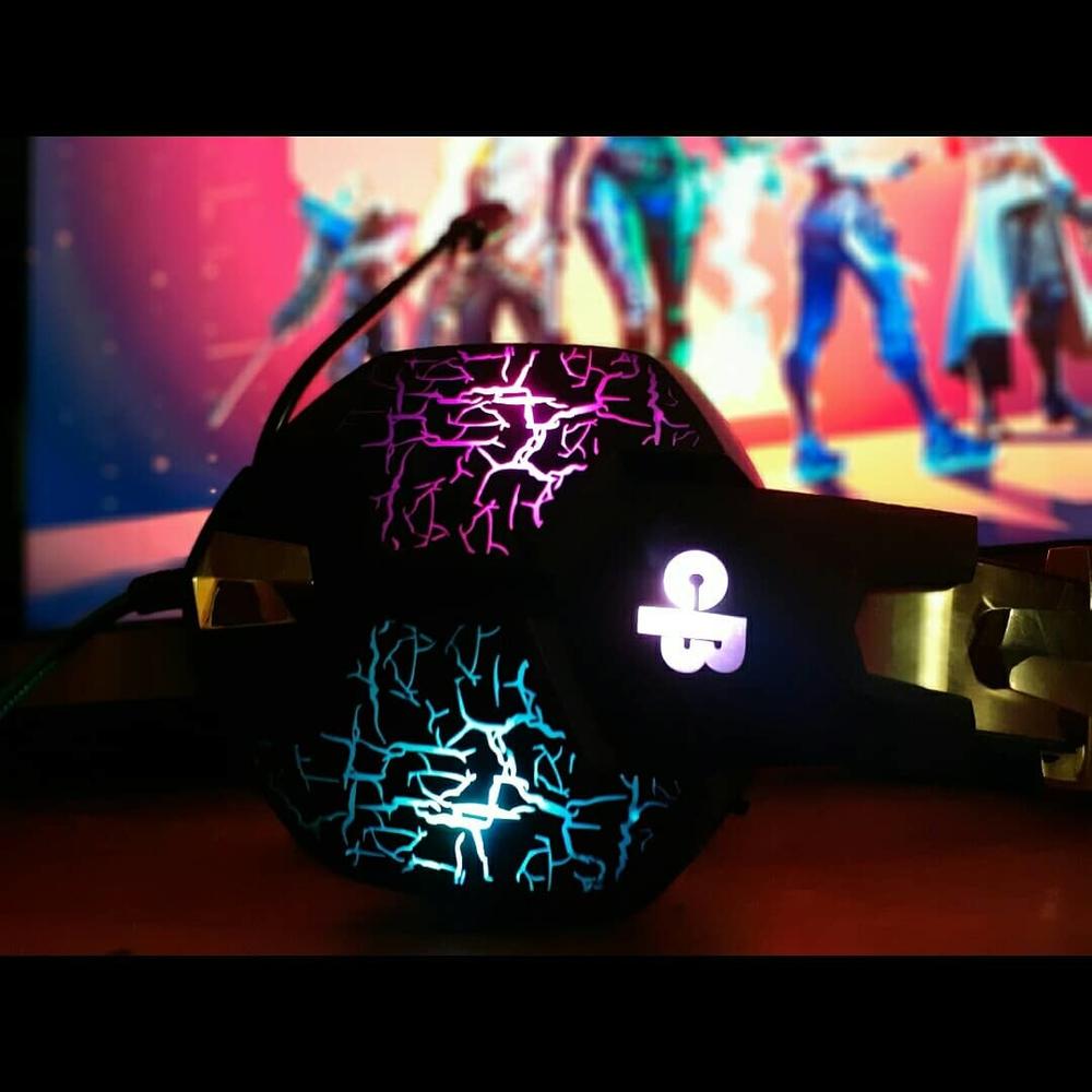 Cosmic Byte G1500 7.1 Channel USB Headset for PC with RGB LED Lights (Black/Blue) - Customer Photo From Owais S.
