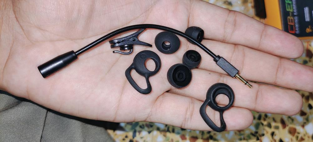 Cosmic Byte CB-EP-06 Gaming Earphone, Lightweight with Detacheable Microphone - Customer Photo From Rushi V.