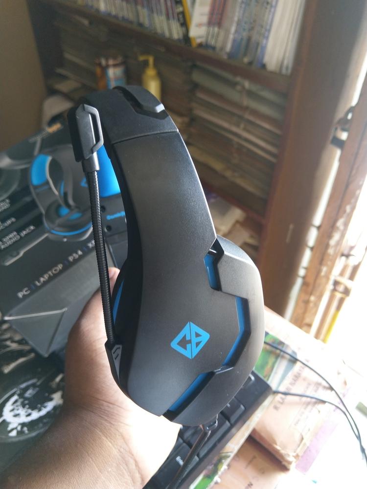 Cosmic Byte Stardust Headset with Flexible Mic for PS4, Xbox One, Laptop, PC, iPhone and Android Phones (Black/Blue) - Customer Photo From akshay r.