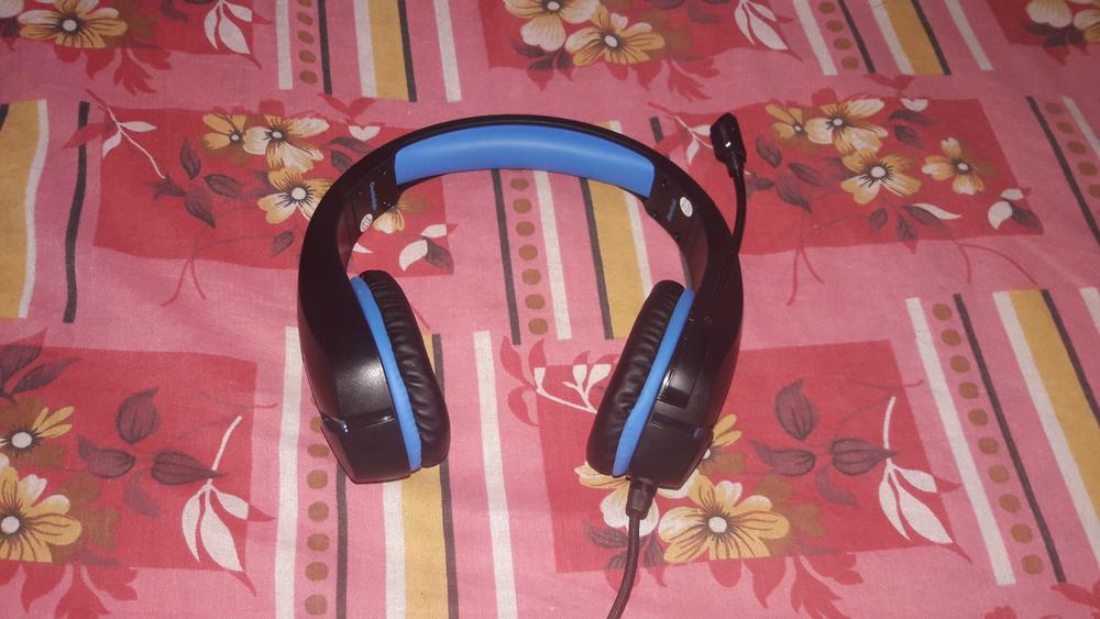 Cosmic Byte Stardust Headset with Flexible Mic for PS4, Xbox One, Laptop, PC, iPhone and Android Phones (Black/Blue) - Customer Photo From Swastik P.