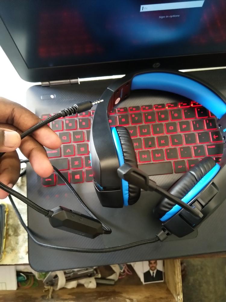 Cosmic Byte Stardust Headset with Flexible Mic for PS4, Xbox One, Laptop, PC, iPhone and Android Phones (Black/Blue) - Customer Photo From akshay r.