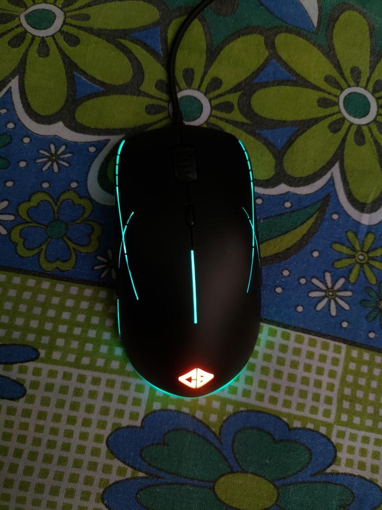 Cosmic Byte Gravity Lightweight RGB 6400 DPI Gaming Mouse with Sunplus IT 6651 Sensor, Software - Customer Photo From Tanmay M.