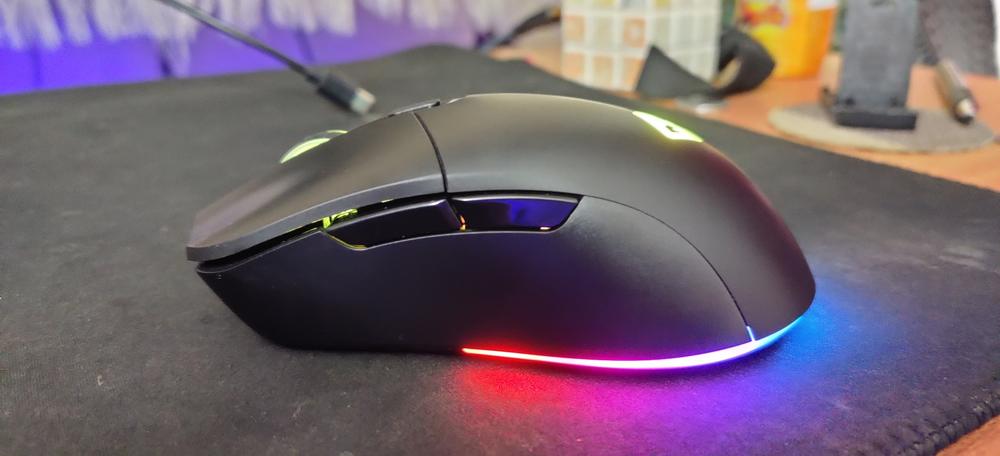 Cosmic Byte Hyperion Wireless + Wired Dual Mode Gaming Mouse, Rechargeable, Pixart 3325 Sensor, RGB LED, Software, Upto 10000 DPI (Black) - Customer Photo From O A.