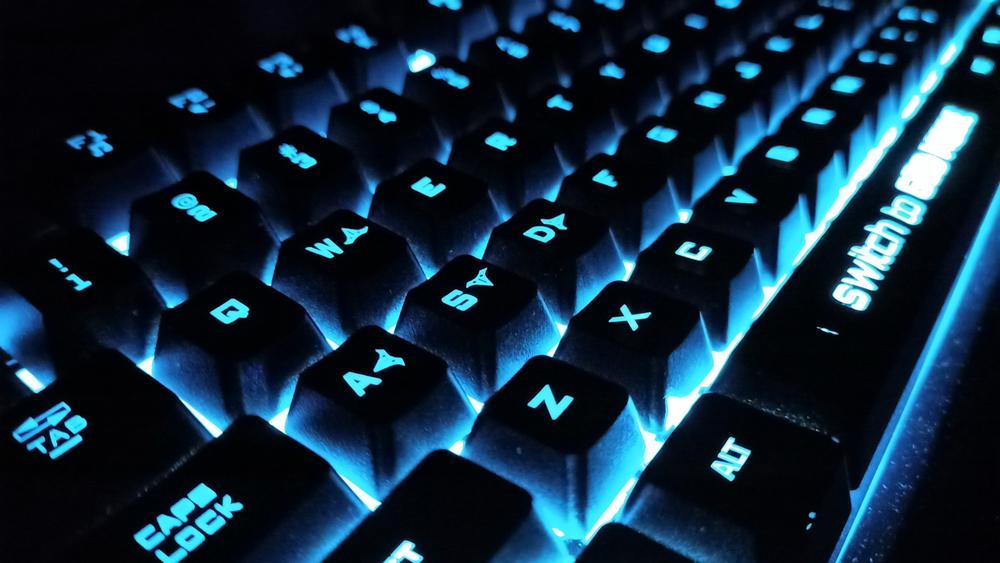 Cosmic Byte Dragon Fly RGB Aluminium Gaming Keyboard and Mouse Combo, RGB Effects, 7 Button 7200 DPI Mouse with Software (Black) - Customer Photo From Piyush Y.