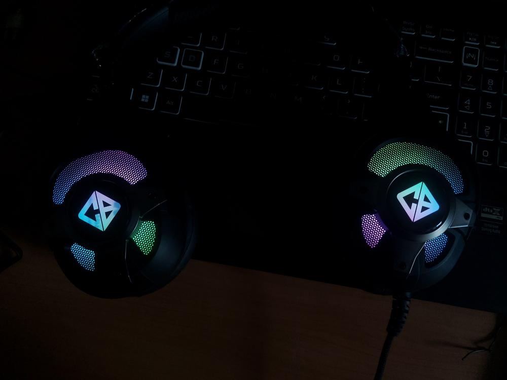 Cosmic Byte Oberon 7.1 USB + 3.5mm Dual Mode Gaming Headset - Customer Photo From Koustubh Deshmukh