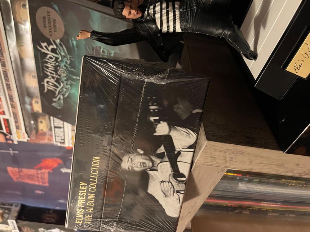Elvis Presley The Albums Collection 60CD Box Set - Customer Photo From WAYNE SCHLOSSER
