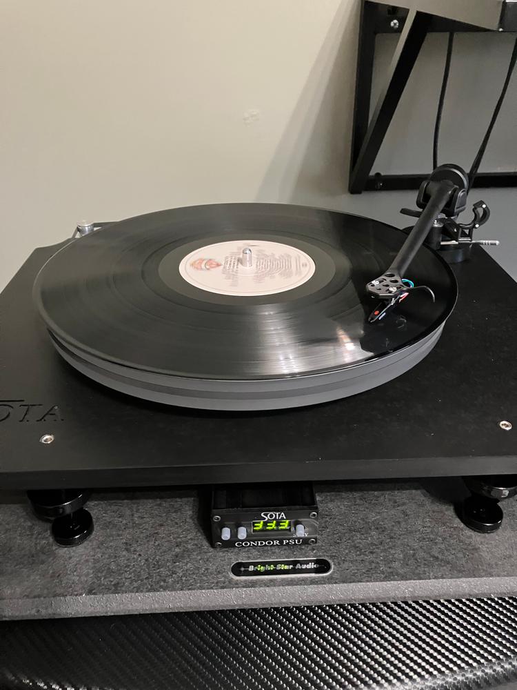 Sota Escape Turntable with Rega 220 Tonearm - Customer Photo From Tom