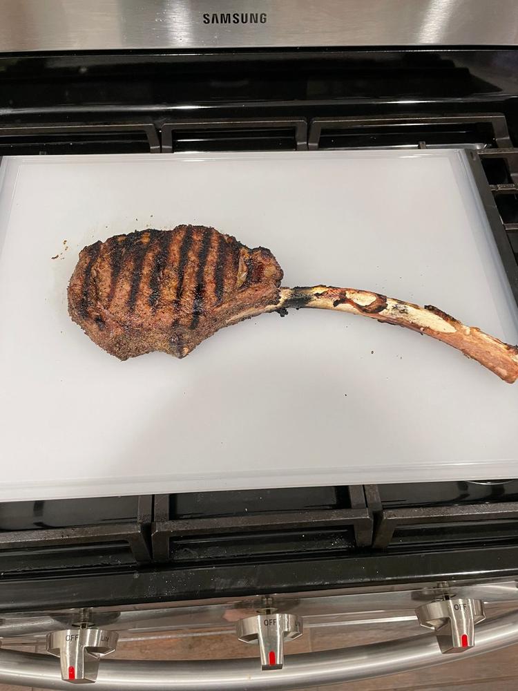 Tomahawk Steak | USDA Prime - Customer Photo From Taylor Thompson