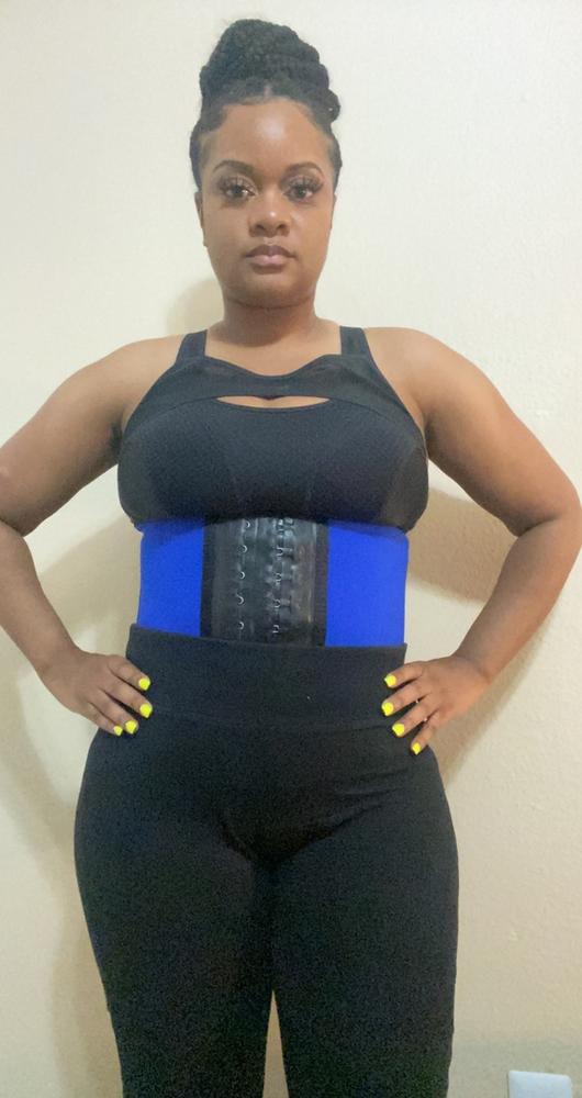 Angel Curves - This color on @monica_sabrina7 😍 Blue sport waist