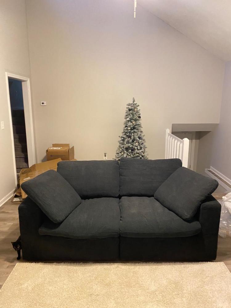 Cloud Couch With Ottoman Replica - Customer Photo From Thalassa