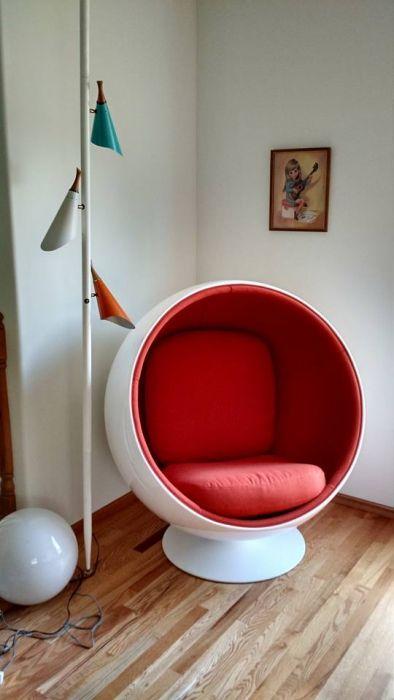 Vintage ball online chair