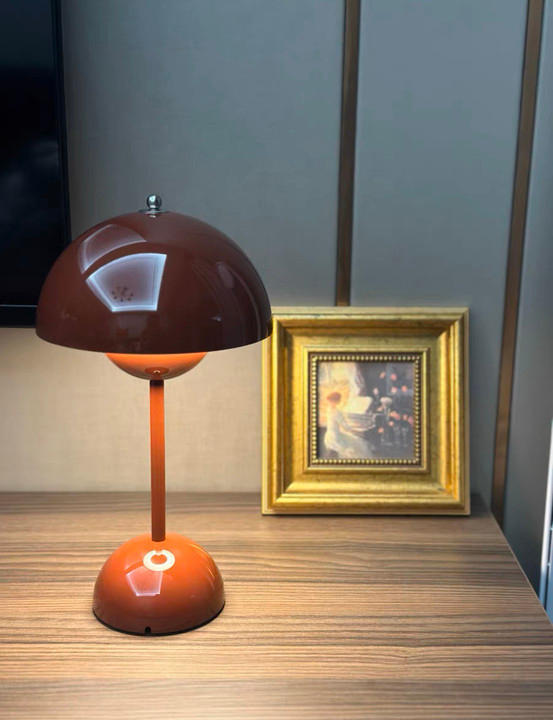 Flowerpot VP9 - Customer Photo From Joth Roger