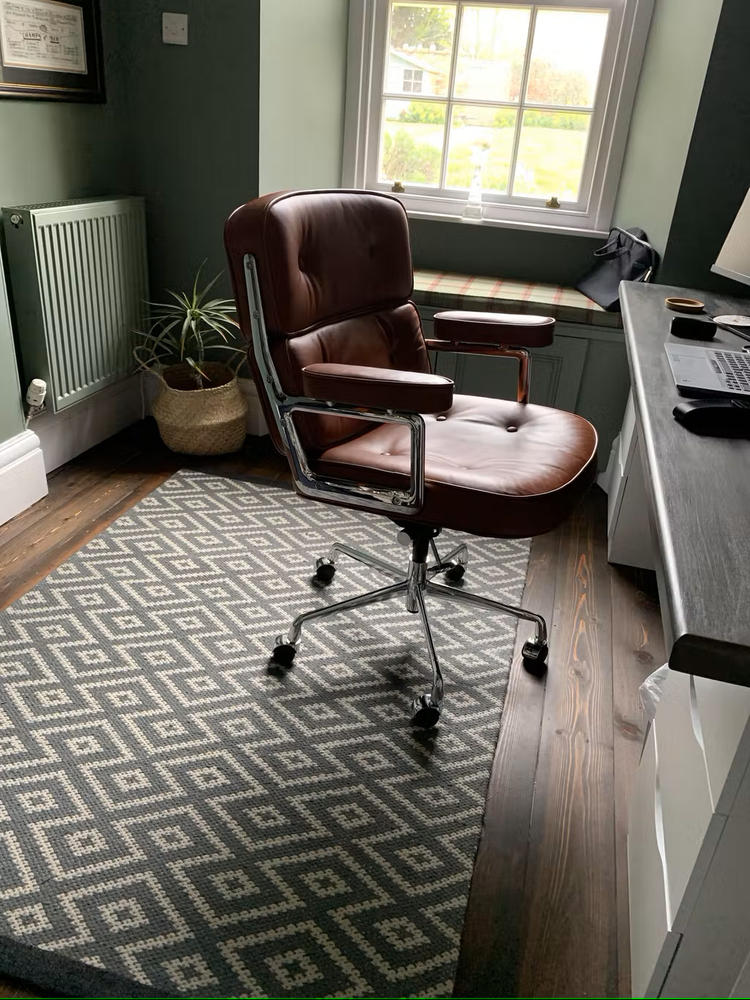 Time-Life Eames Chair Replica - Customer Photo From Customer Sohnne