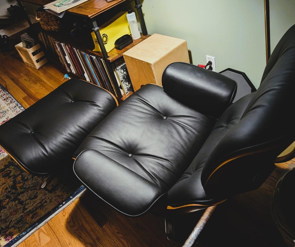 Eames Lounge Chair and Ottoman Replica (Premier Tall Version) - Customer Photo From Sohnne Customer