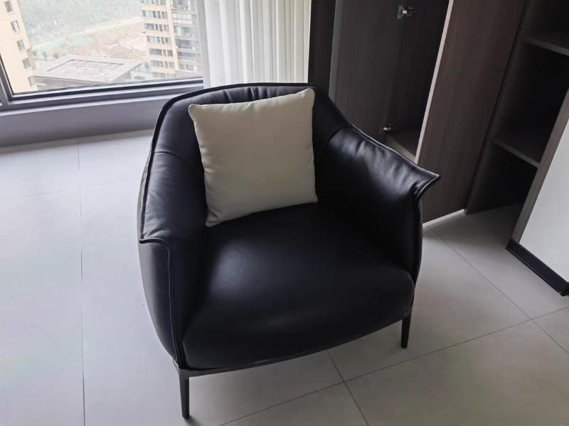 Archibald Armchair Replica - Customer Photo From Sohnne Custumer