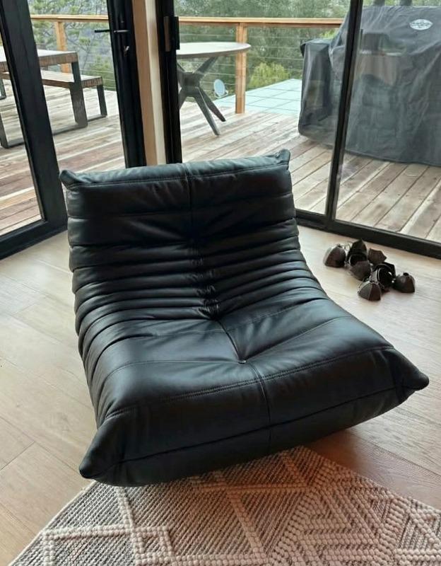 Ducaroy Fireside Chair Leather - Customer Photo From xen