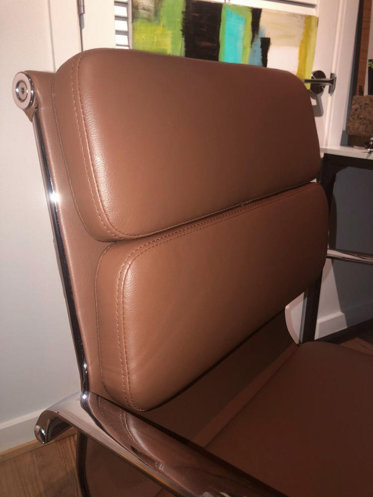 Eames Soft Pad Group Management Chair Replica - Customer Photo From Sohnne Customer