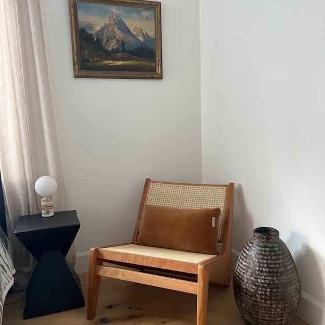 Kangaroo Replica chair - Customer Photo From Sohnne Customer