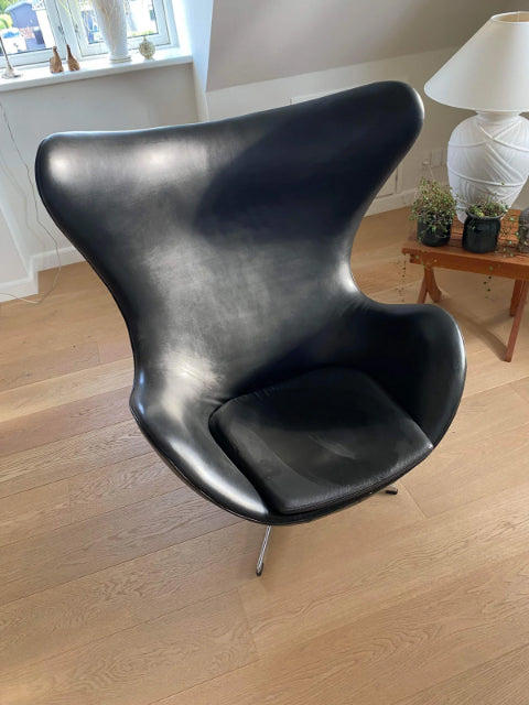 Egg Chair Replica - Customer Photo From Mark