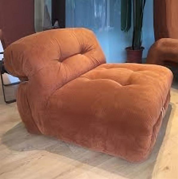 Soriana Chair - Customer Photo From Eric latte