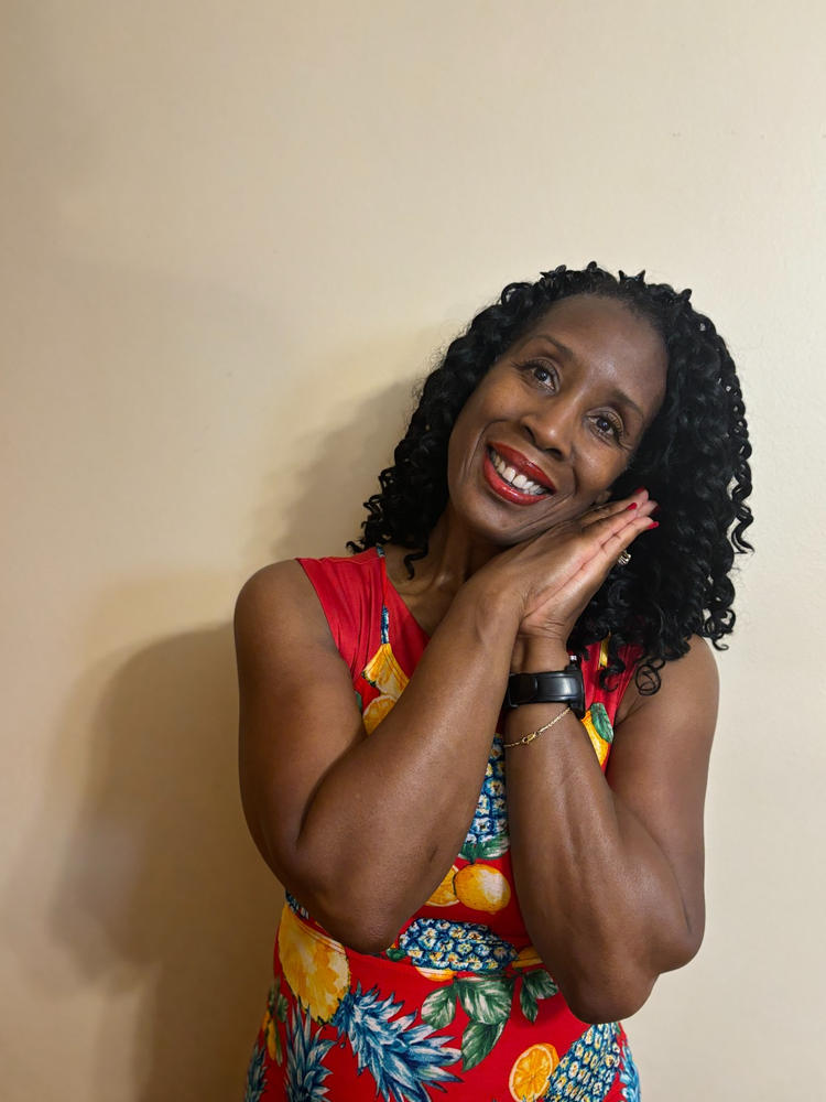 Lift Me Up Hair Thickener - Customer Photo From Fredina U.