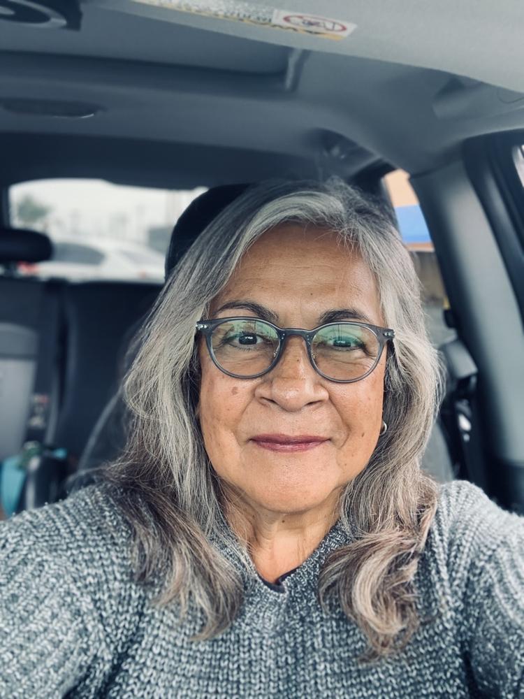 Silver Lining Purple Brightening Shampoo For Gray & White Hair - Customer Photo From Cecilia Whalen