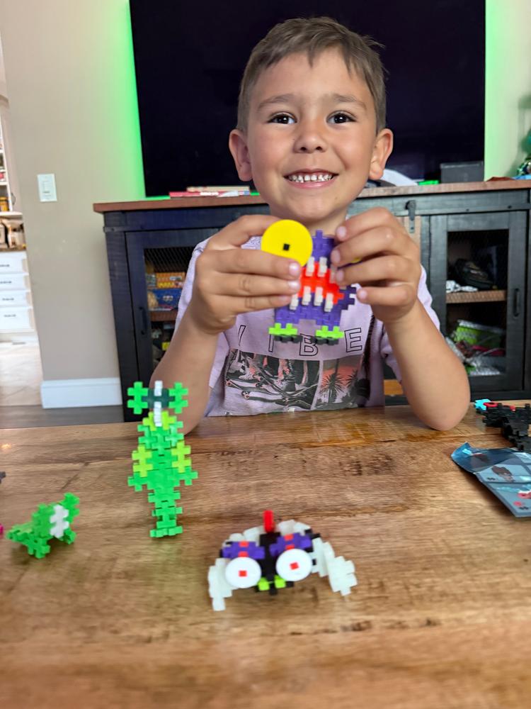 Creepy Critter Fun Pack - Customer Photo From Elba Maia