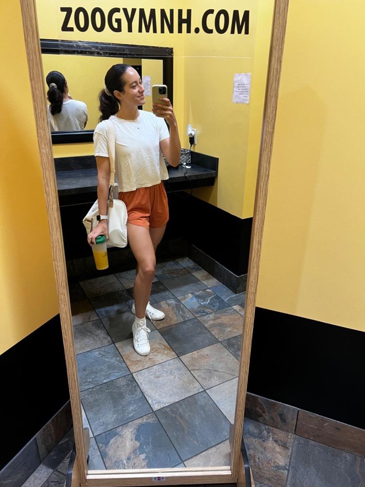 FeatherKnit™ Track Short Canyonlands - Customer Photo From Samantha Russo