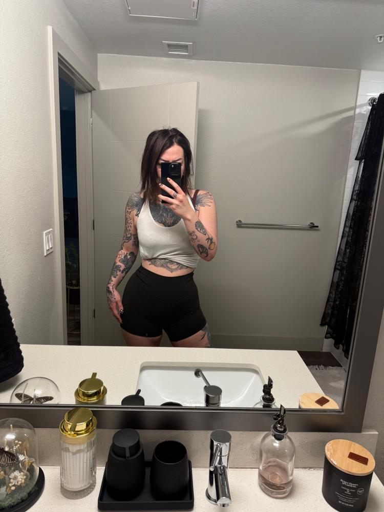 Reluna Original Sculptseam® Plus Short Black - Customer Photo From Raven Meshke