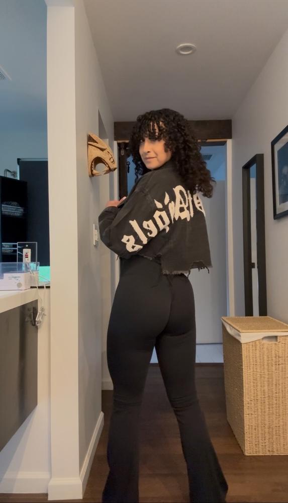 RecStretch Original Sculptseam® Plus Essential Flare Legging 34" Water Sign - Customer Photo From Kelli Michael