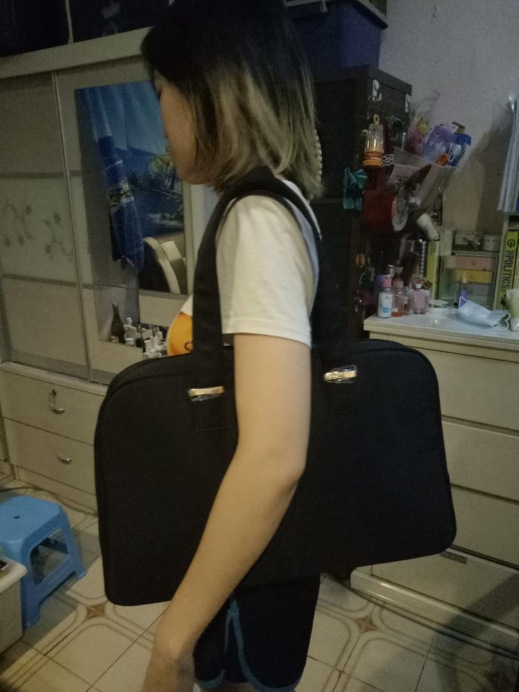 On the Move: The Ultimate Workstation Tote Handbag by DAZZ - Customer Photo From Catherine Chew