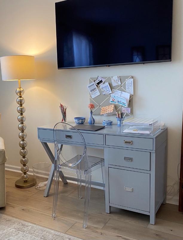 Ghost Dining Chair, Clear - Customer Photo From Theresa Andreucci