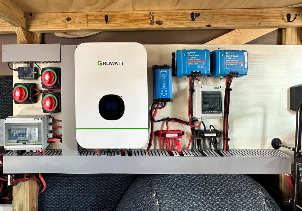 Growatt 3kW Stackable Off-Grid Inverter | SPF 3000TL LVM-24P - Customer Photo From Jeffrey Redington
