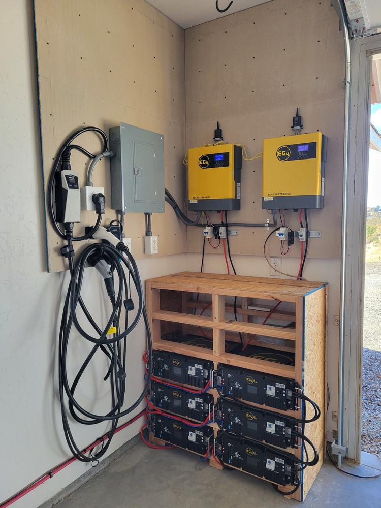 EG4 3kW Off-Grid Inverter | 3000EHV-48 | 3000W Output | 5000W PV Input | 500 VOC Input - Customer Photo From Justin P.