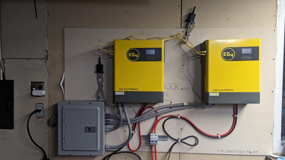 EG4 3kW Off-Grid Inverter | 3000EHV-48 | 3000W Output | 5000W PV Input | 500 VOC Input - Customer Photo From Pavel