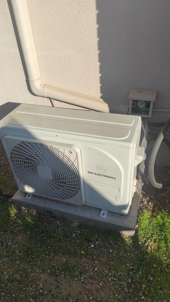 EG4 Hybrid Solar Mini-Split Air Conditioner Heat Pump AC/DC | 12000 BTU | SEER2 22 | Energy Star Certified | Plug-N-Cool Do-It-Yourself Installation - Customer Photo From PaGu
