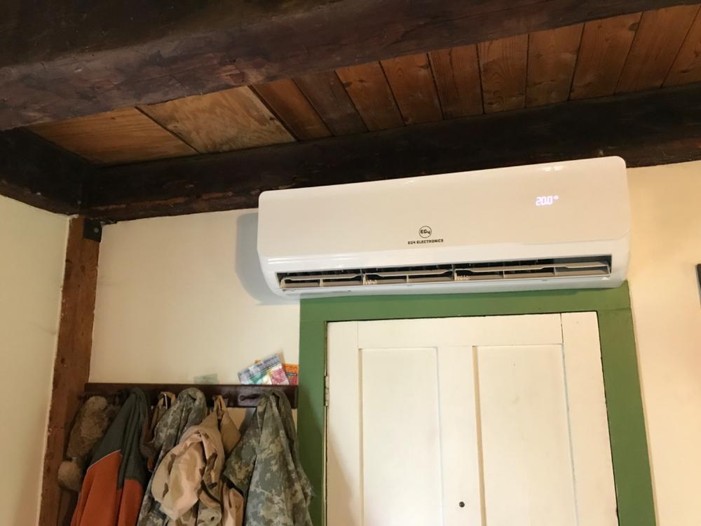 EG4 12K Mini-Split Air Conditioner Heat Pump | 12000 BTU | SEER2 28.5 | Energy Star Certified | Plug-N-Cool Do-It-Yourself Installation - Customer Photo From Clifford Mullen 