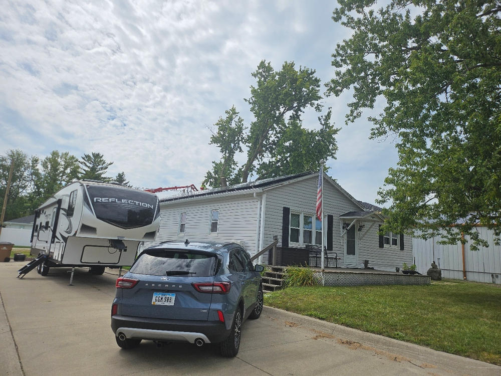 SnapNrack | TopSpeed™ | Solar Panel Roof Mount KIT (1 Mount (A) and 1 Clamp (B) - Customer Photo From Chris McAninch