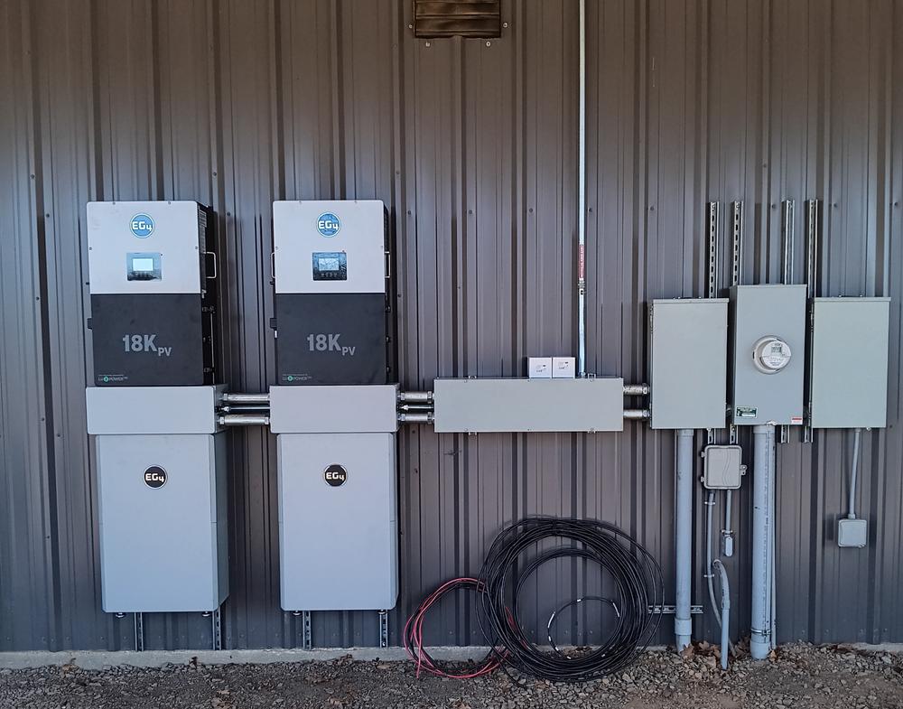 EG4 18kPV Hybrid Inverter | EG4-18kPV-12LV | 48V Split Phase 120/240VAC | UL1741, CEC - Customer Photo From Abundant Energy of Arkansas